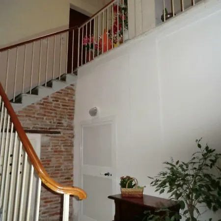 Casa Pucci * פיאטרה סנטה